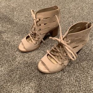 Vince Camuto Heels
